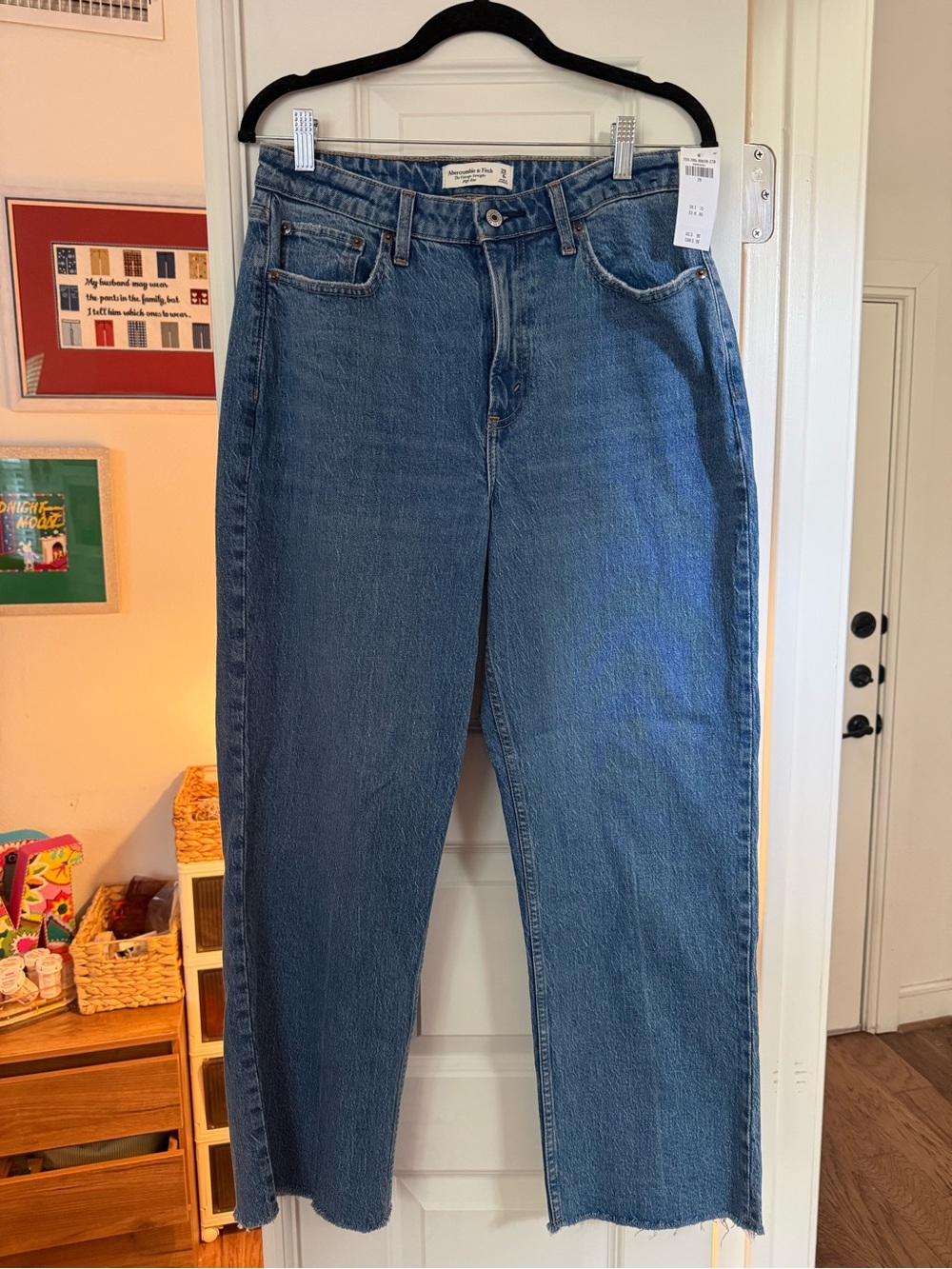NWT Abercrombie & Fitch "The Vintage Straight High Rise"